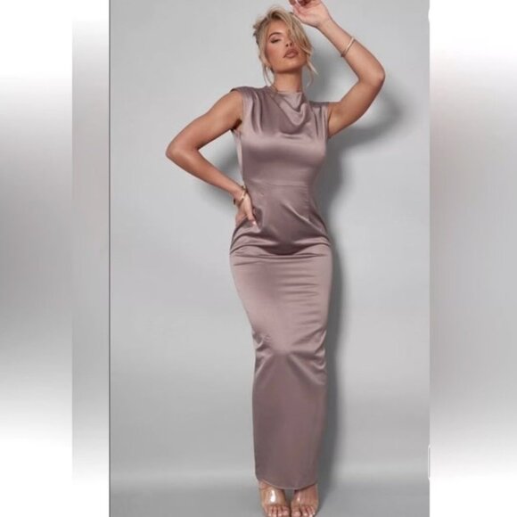 PRETTY LITTLE THING Taupe Satin Cutout Back Midi Dress Size 4 NEW NWT - Picture 3 of 5